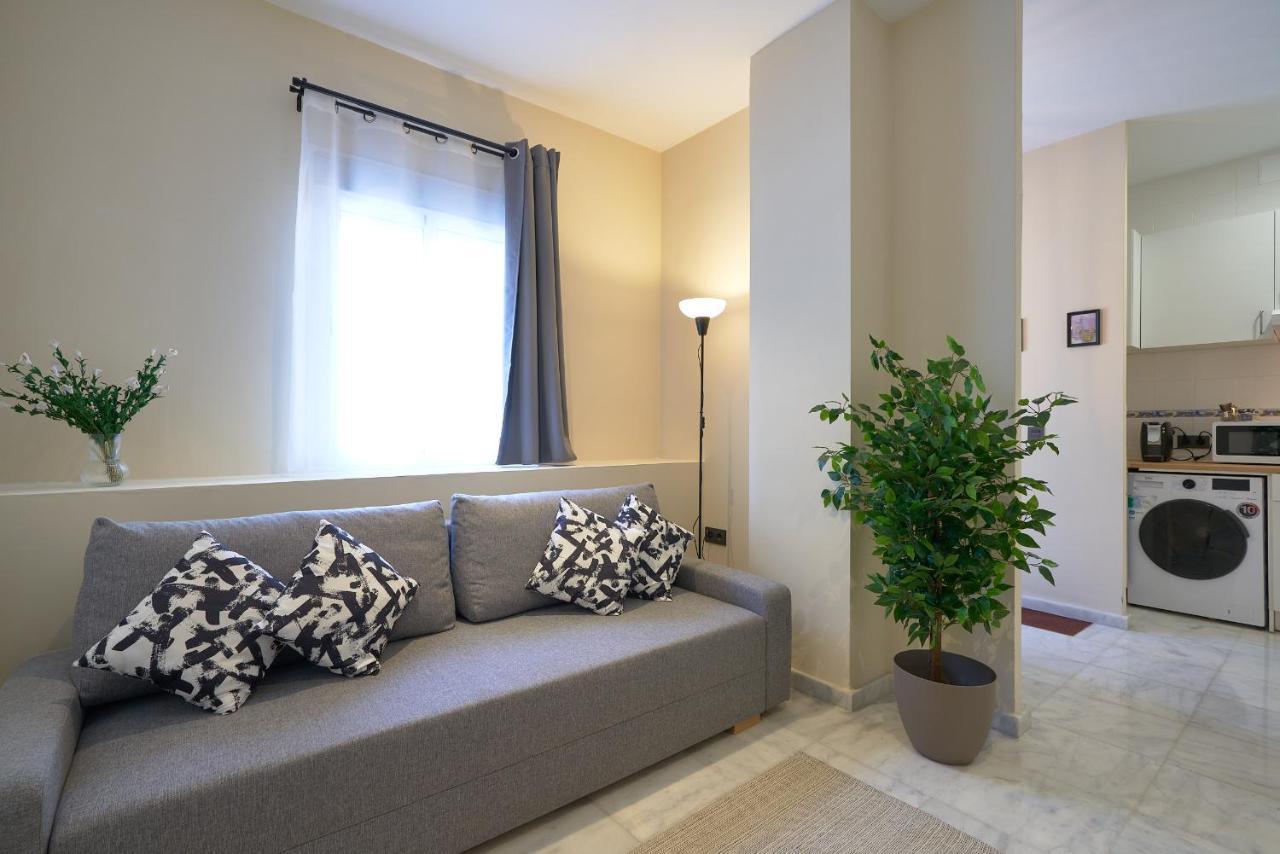 Apartamentos Tejares De Triana 16B Севиля Екстериор снимка